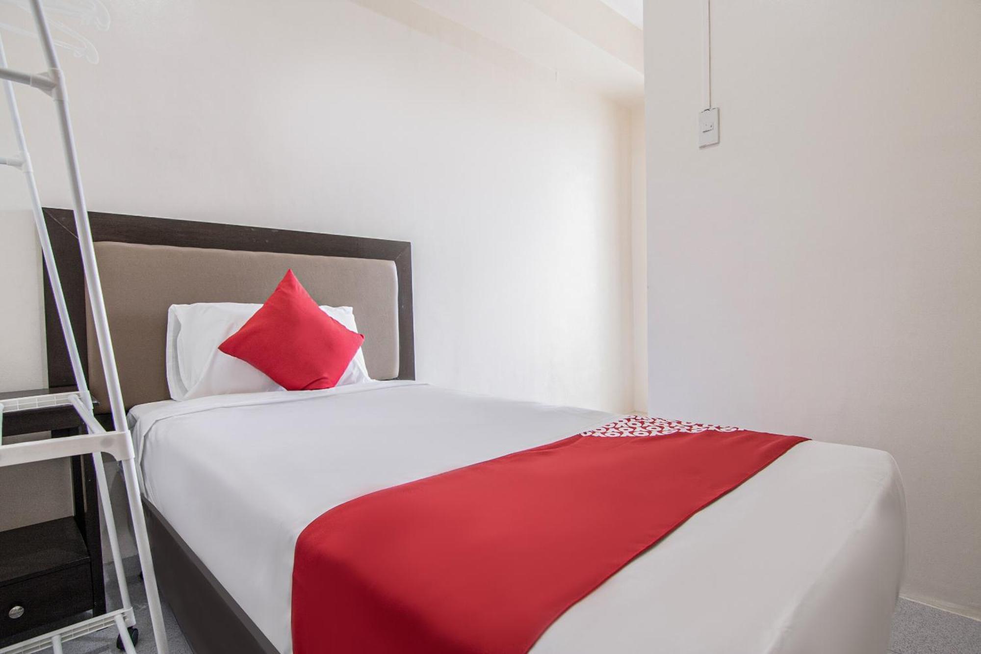 Oyo 431 Apollo 11 Apartelle Pasay Exteriér fotografie